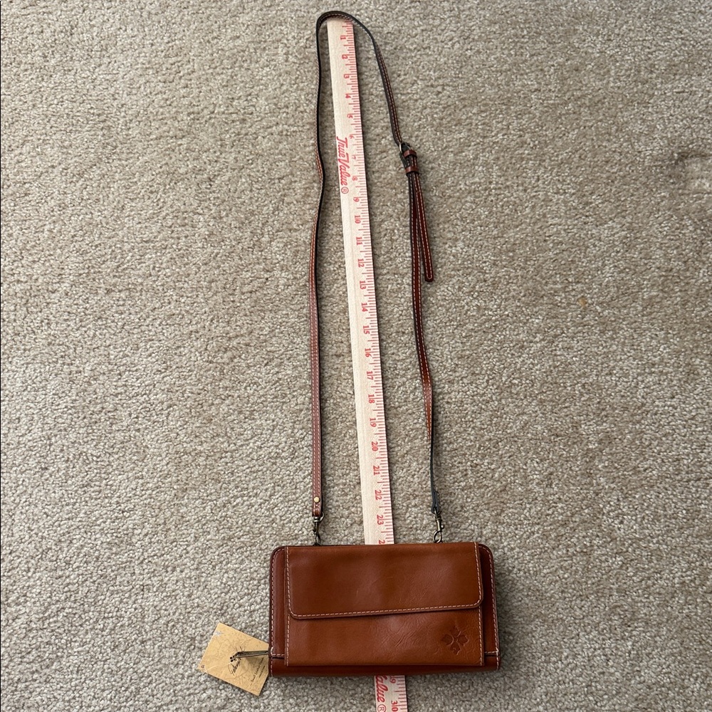 Patricia Nash Azario Chestnut Brown Leather Crossbody Wallet NWT